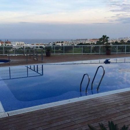 Bonito Apartamento En Primera Linea De Campo De Golf Y Vistas Al Mar Мохакар Екстериор снимка